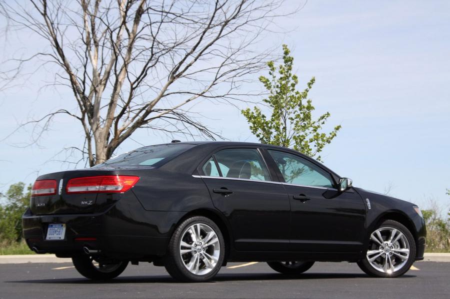  Lincoln MKZ 2010 года  (фото 7 из 211)